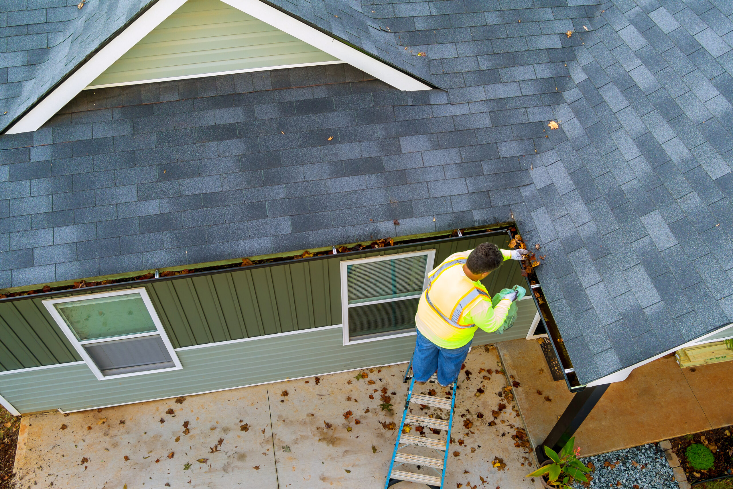 Maintaining-Gutters